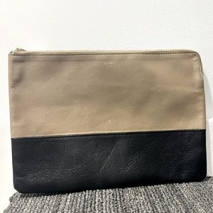 Céline bicolor clutch